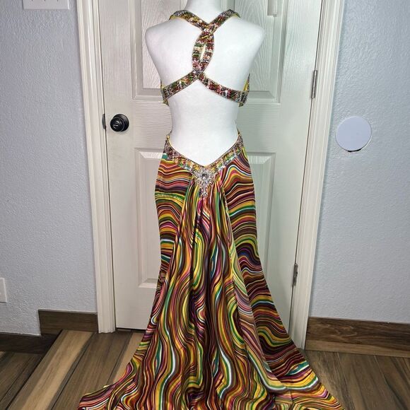 Camille La Vie Multicolor Plunge Neckline Cocktail Prom Long Train Dress Sz 4 - Picture 3 of 16